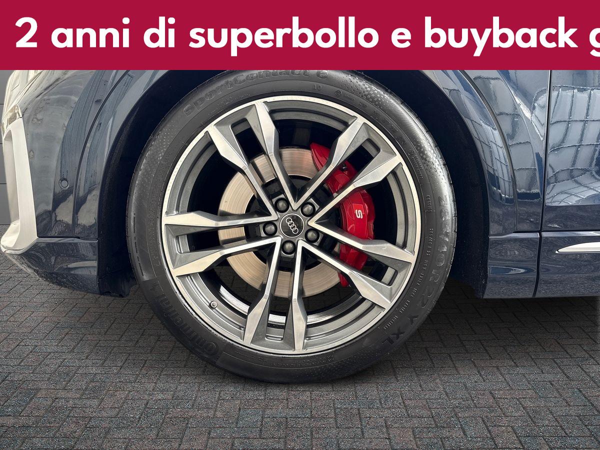 AUDI SQ8 4.0 tfsi quattro tiptronic