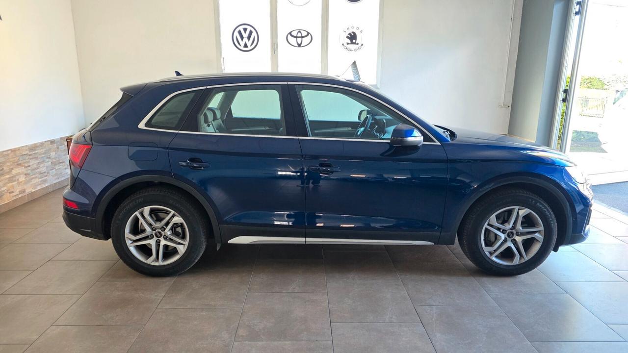 Audi Q5 50 TFSI e quattro S tronic Business