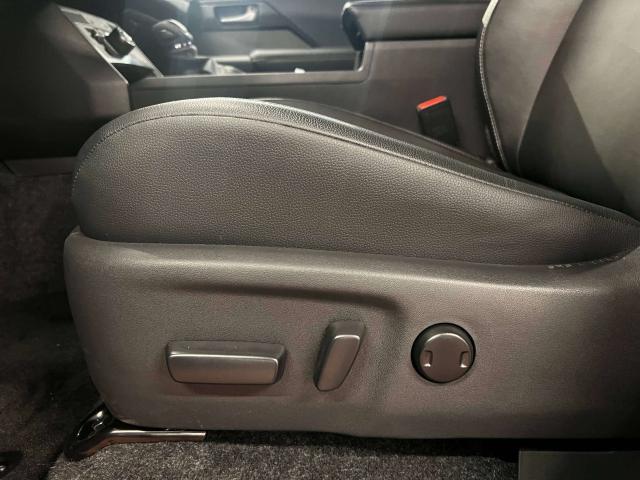 Toyota Hilux Hilux 2.8 d-4d 48V double cab Invincible auto