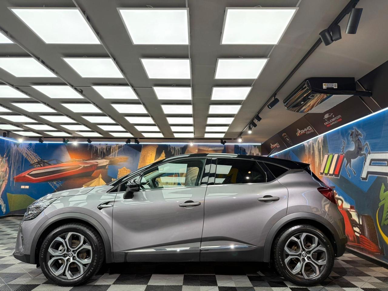 Renault Captur 1.6 E-Tech hybrid Intens 145cv auto (731)