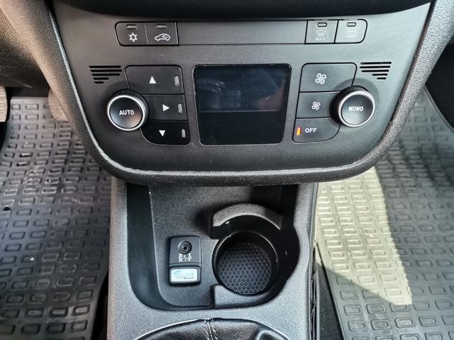 FIAT Punto 1.4 S&S 8V 5 porte Racing