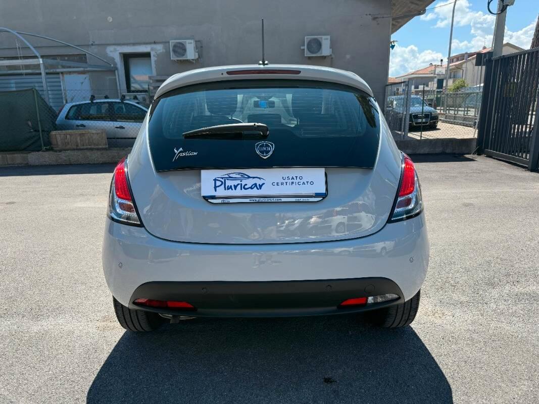 Lancia Ypsilon III 1.2 Silver Gpl 69cv