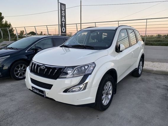 Mahindra XUV500 2.2 16V AWD W8