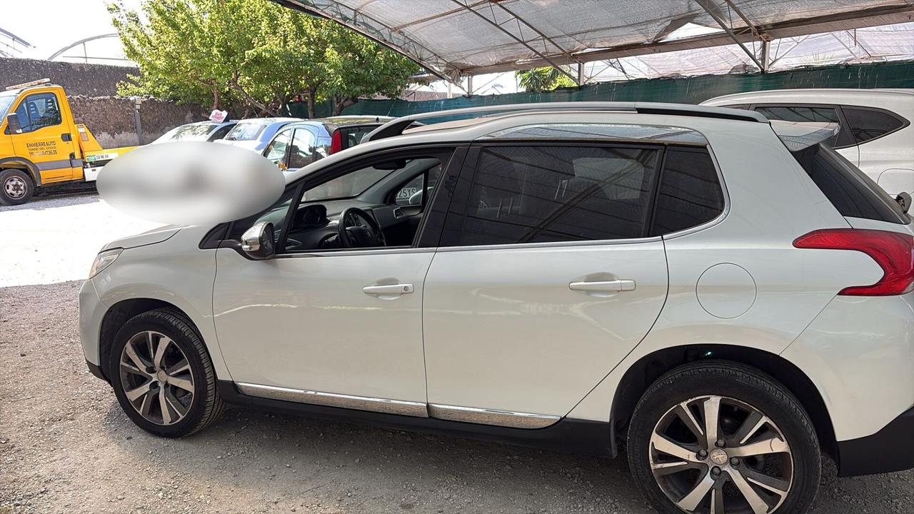 Peugeot 2008 1.5 BlueHDi 100 Allure 2015 USATO