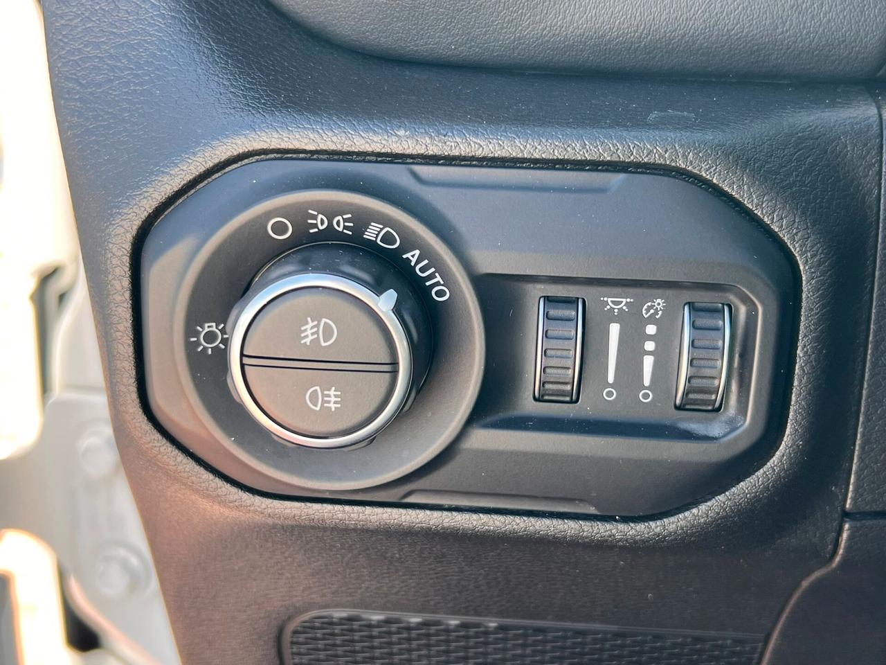Jeep Wrangler Unlimited 2.2 Mjt II Rubicon