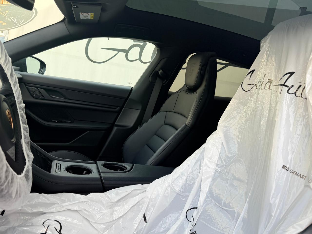 Porsche Taycan SPORT TURISMO PASM battery performance plus