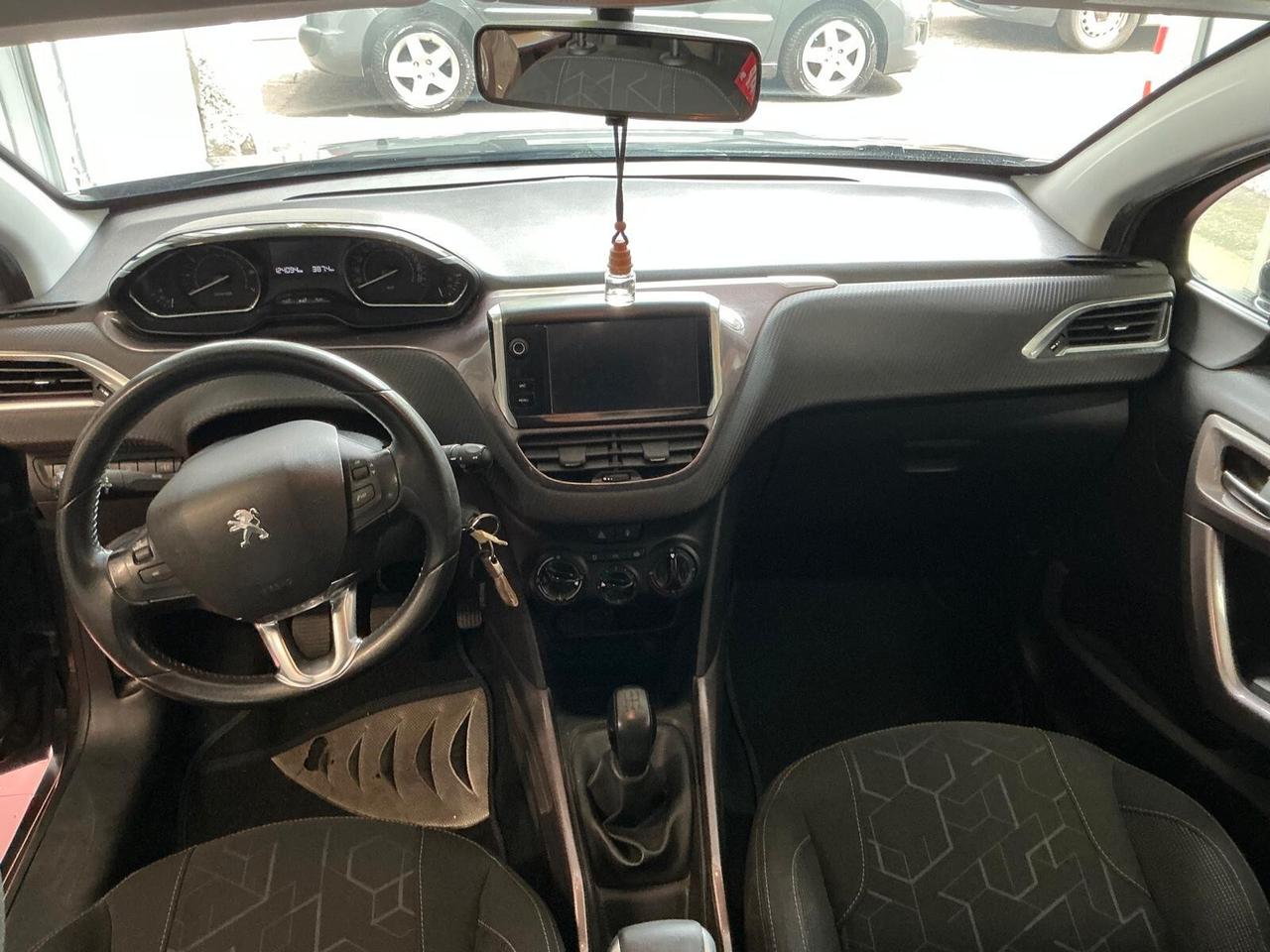 Peugeot 2008 PureTech 82 ETG5 S&S Allure 2015