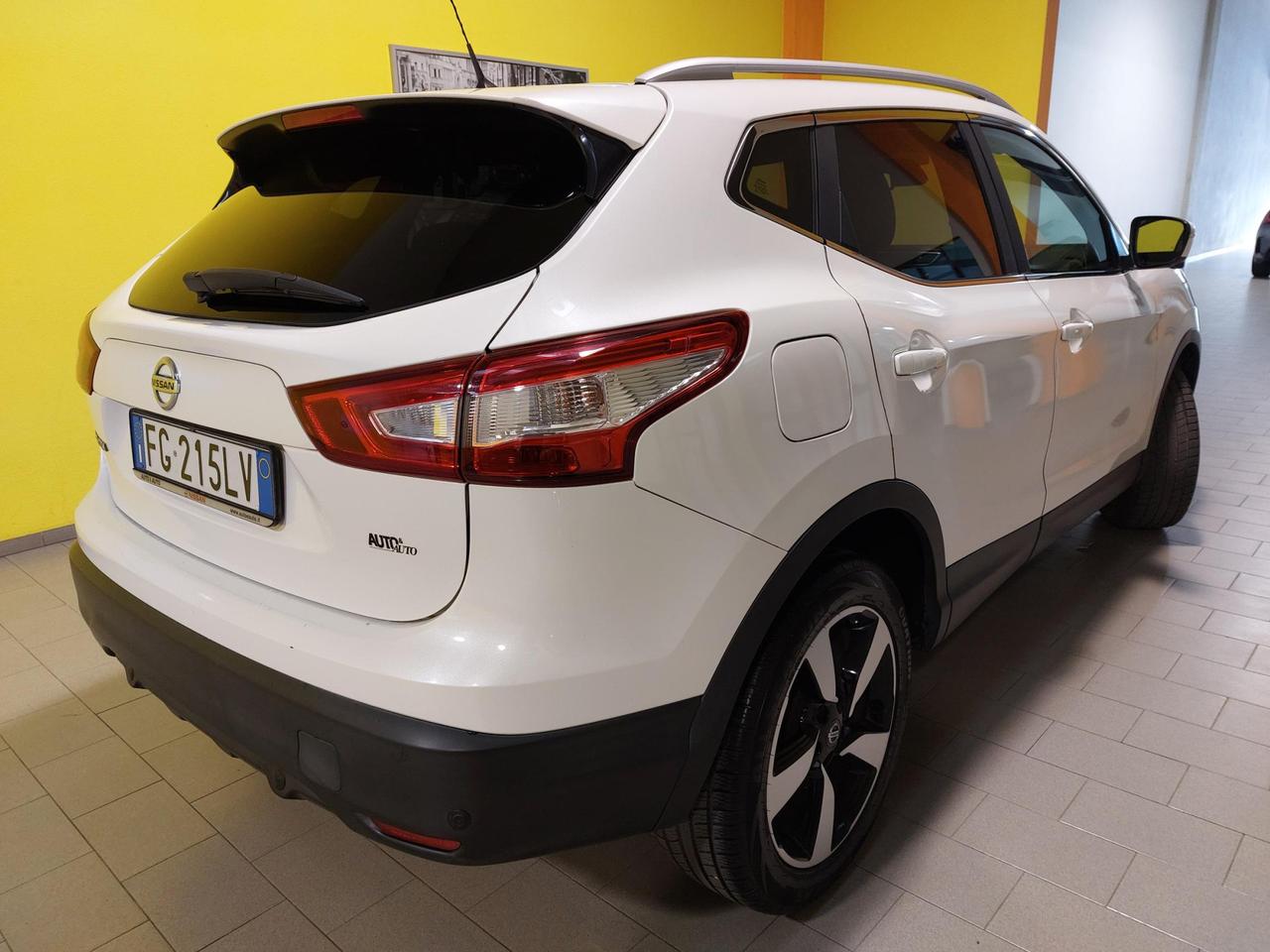 Nissan Qashqai 1.5 DCI TEKNA 110CV E6