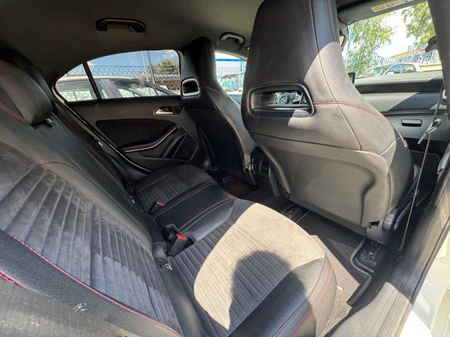MERCEDES-BENZ A 200 d Premium