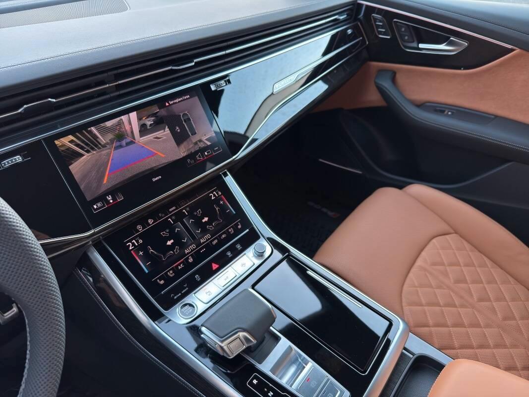 Audi Q8 3.0 tdi S line edition quattro 286cv LISTINO 132.000