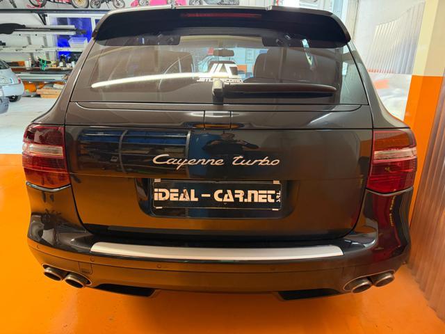 PORSCHE Cayenne 4.8 Turbo