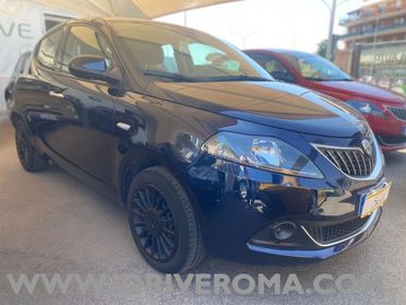 LANCIA Ypsilon 1.0 FireFly Hybryd . + GPL