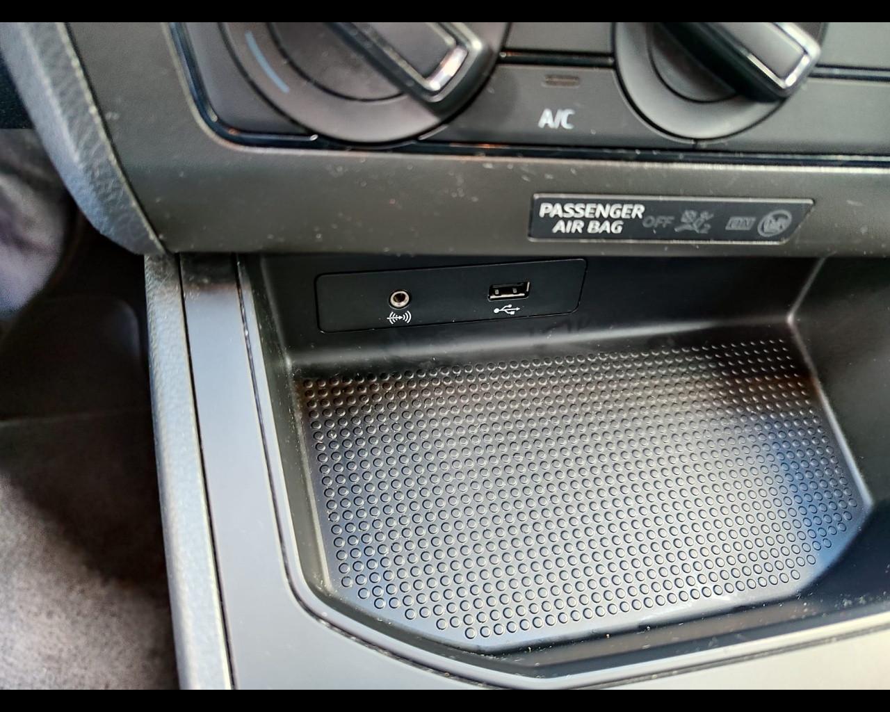 SEAT Ibiza 5ª serie - Ibiza 1.0 TGI 5 porte Reference