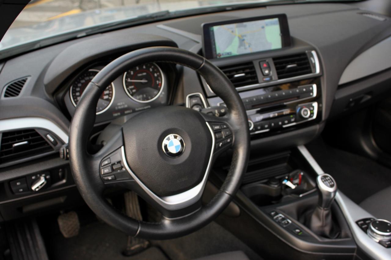 Bmw 218 i Cabrio Sport 1.5 136 CV 6M