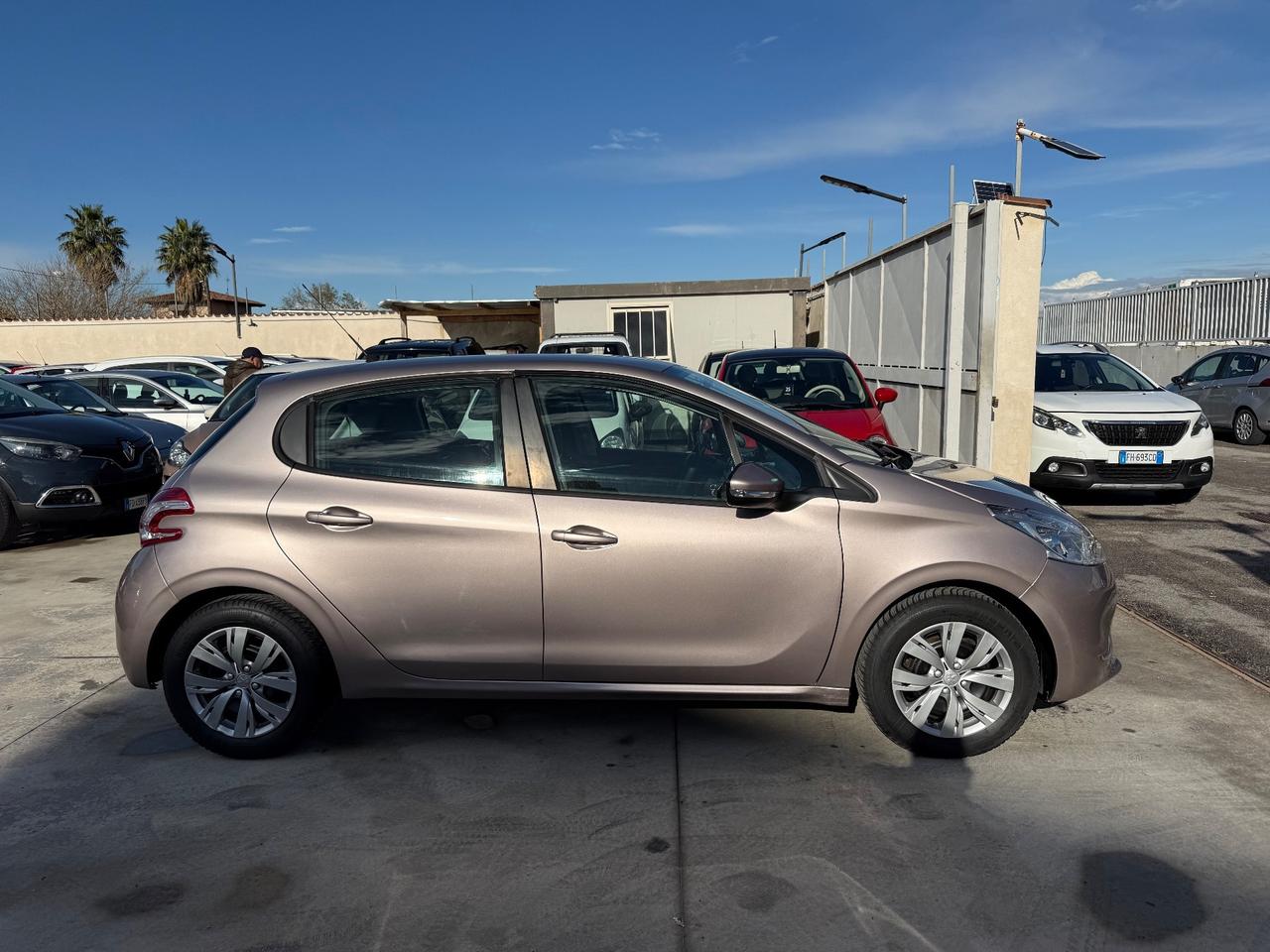 Peugeot 208 1.2 VTi 82 CV 5 porte