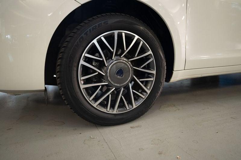 Lancia Ypsilon III 2015 1.2 Gold 69cv my16
