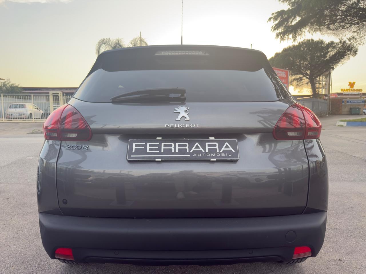 Peugeot 2008 BlueHDi 75cv Allure