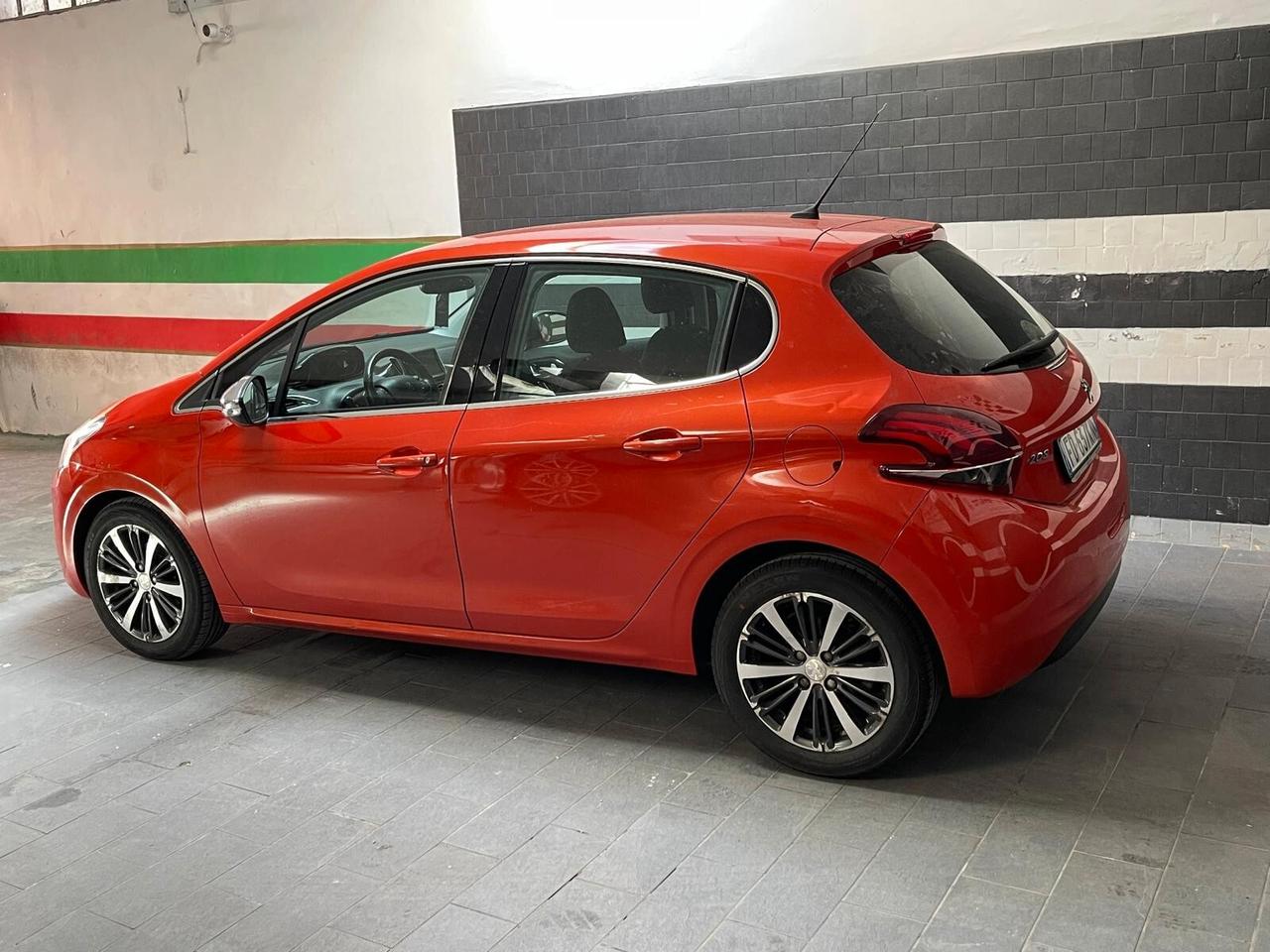 Peugeot 208 PureTech Turbo 110 EAT6 S&S 5 porte GT Line