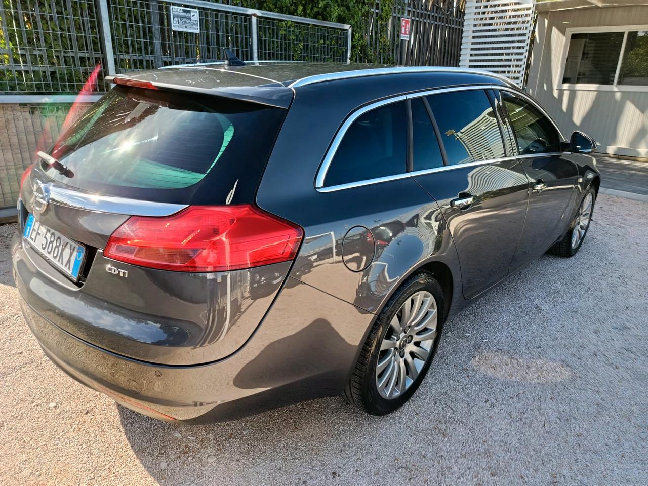 Opel Insignia 2.0 CDTI Sports Tourer Cosmo nuovissima