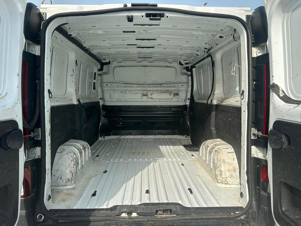 Renault Trafic T27 2.0 dCi 120CV PC-TN Furgone