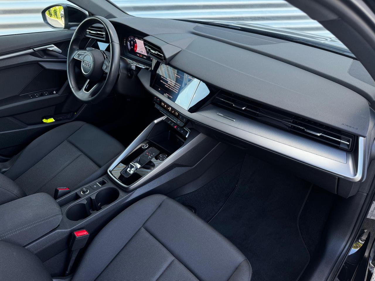 AUDI A3 SPORTBACK 30 TDI S-TRONIC BUSINESS ADVANCED