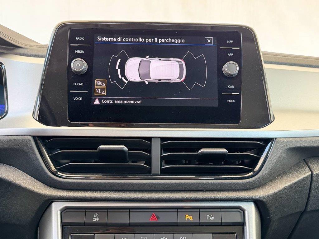 VOLKSWAGEN T-Roc 1.0 tsi life 110cv