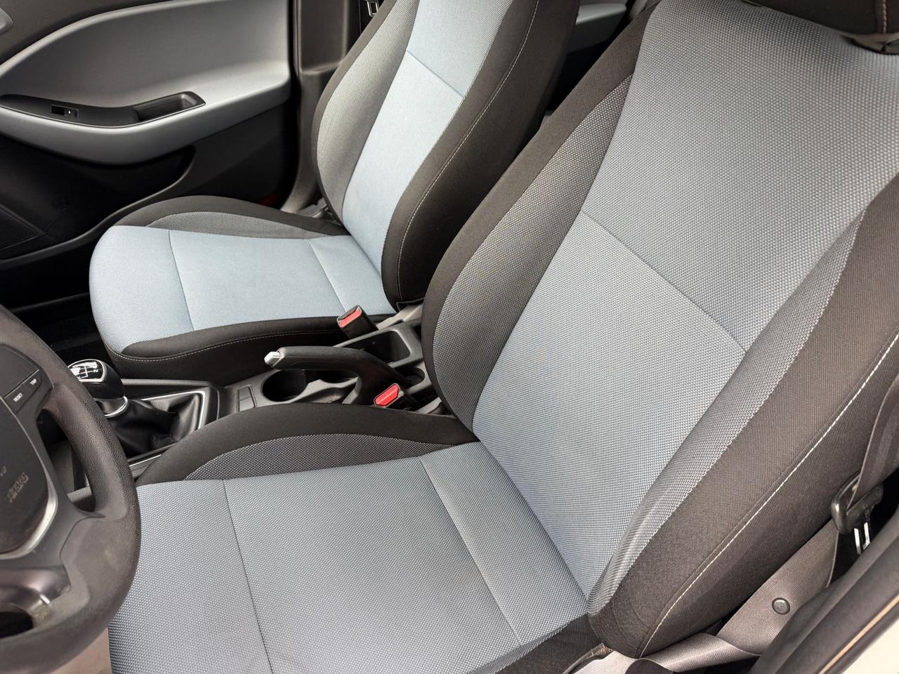 Hyundai i20 1.1 CRDi 12V 5 porte Classic