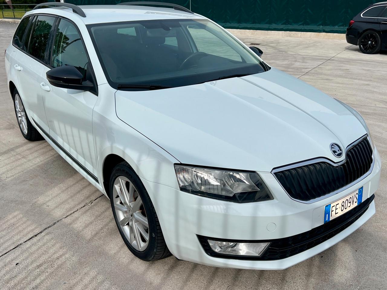 Skoda Octavia Wagon 1.6 TDI 110 CV DSG
