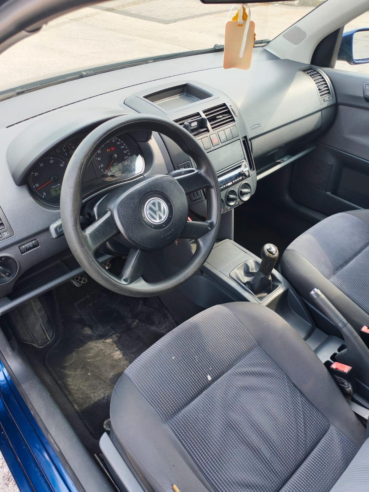 Volkswagen Polo 1.2/64CV 12V 5p. Trendline