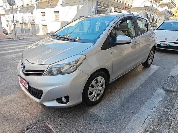 TOYOTA Yaris 1.4 D 5 porte *94.000 KM*- 2013