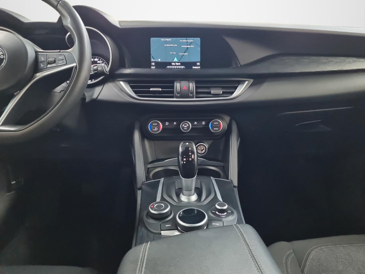 Alfa Romeo Stelvio 2.2 Turbodiesel 190 CV AT8 Q4 Business