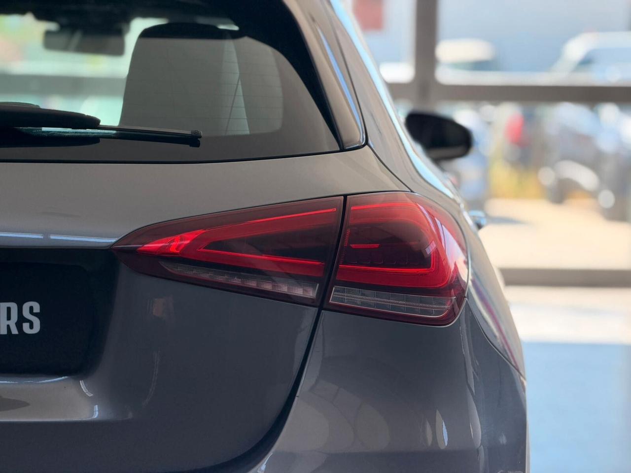 Mercedes-benz A 200 d Premium