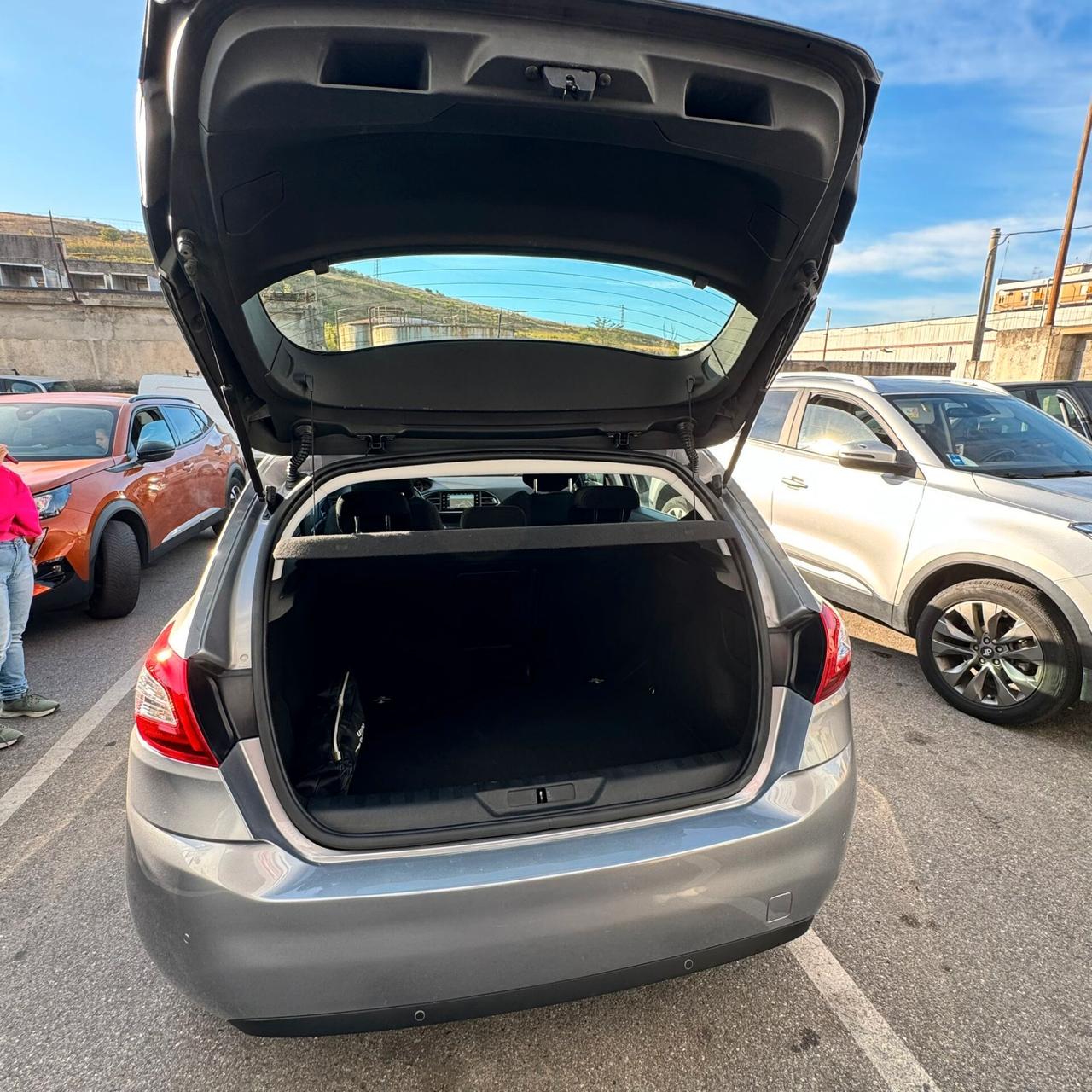 Peugeot 308 1.6 e-HDi 115 CV Stop&Start Allure