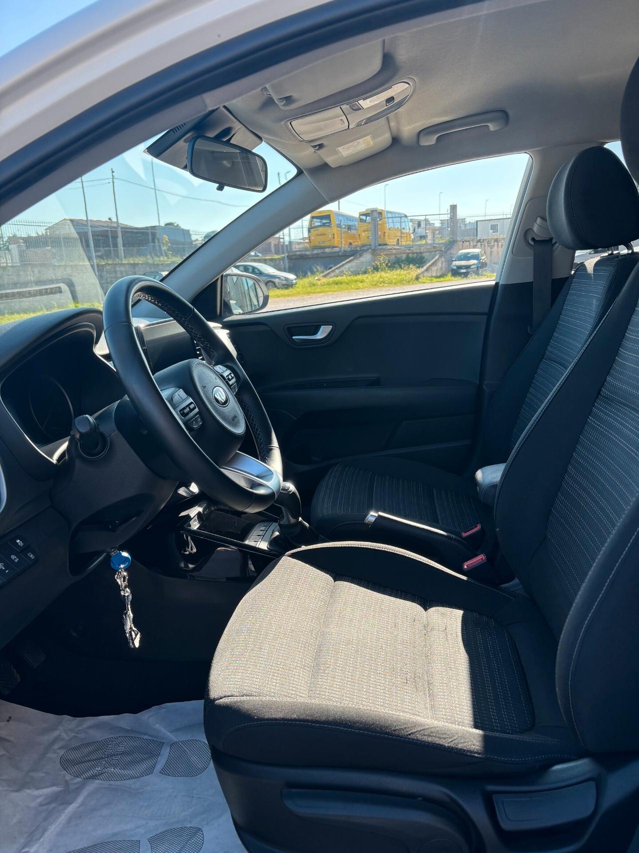 Kia Stonic 1.0 T-GDi 100 CV MHEV iMT Style