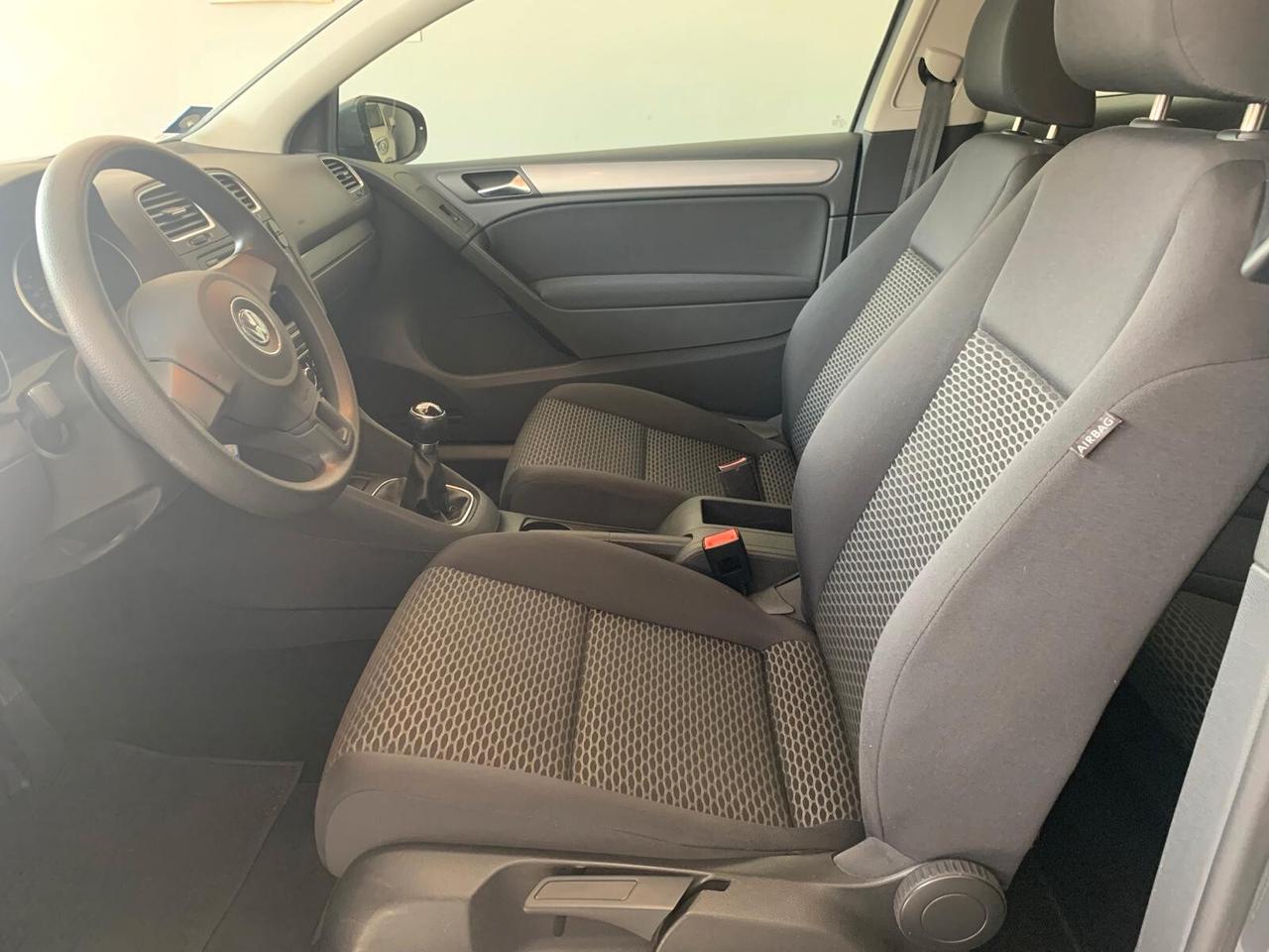 Volkswagen Golf 1.6 TDI 3p. Highline - 2010