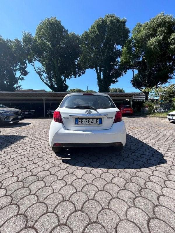 Toyota Yaris Yaris 1.0 5 porte Active