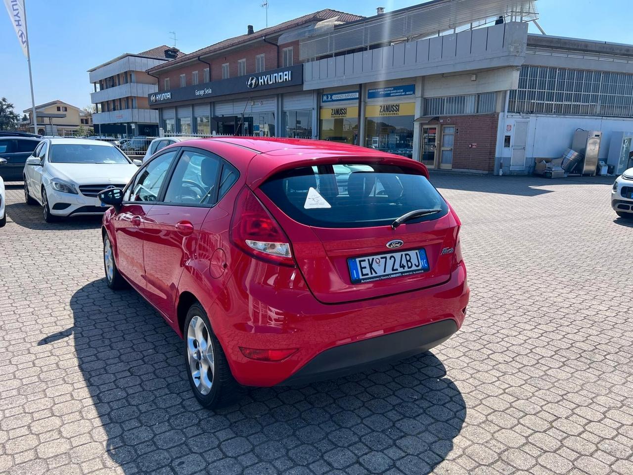 Ford Fiesta 1.4 TDCi 70CV 5 porte Titanium