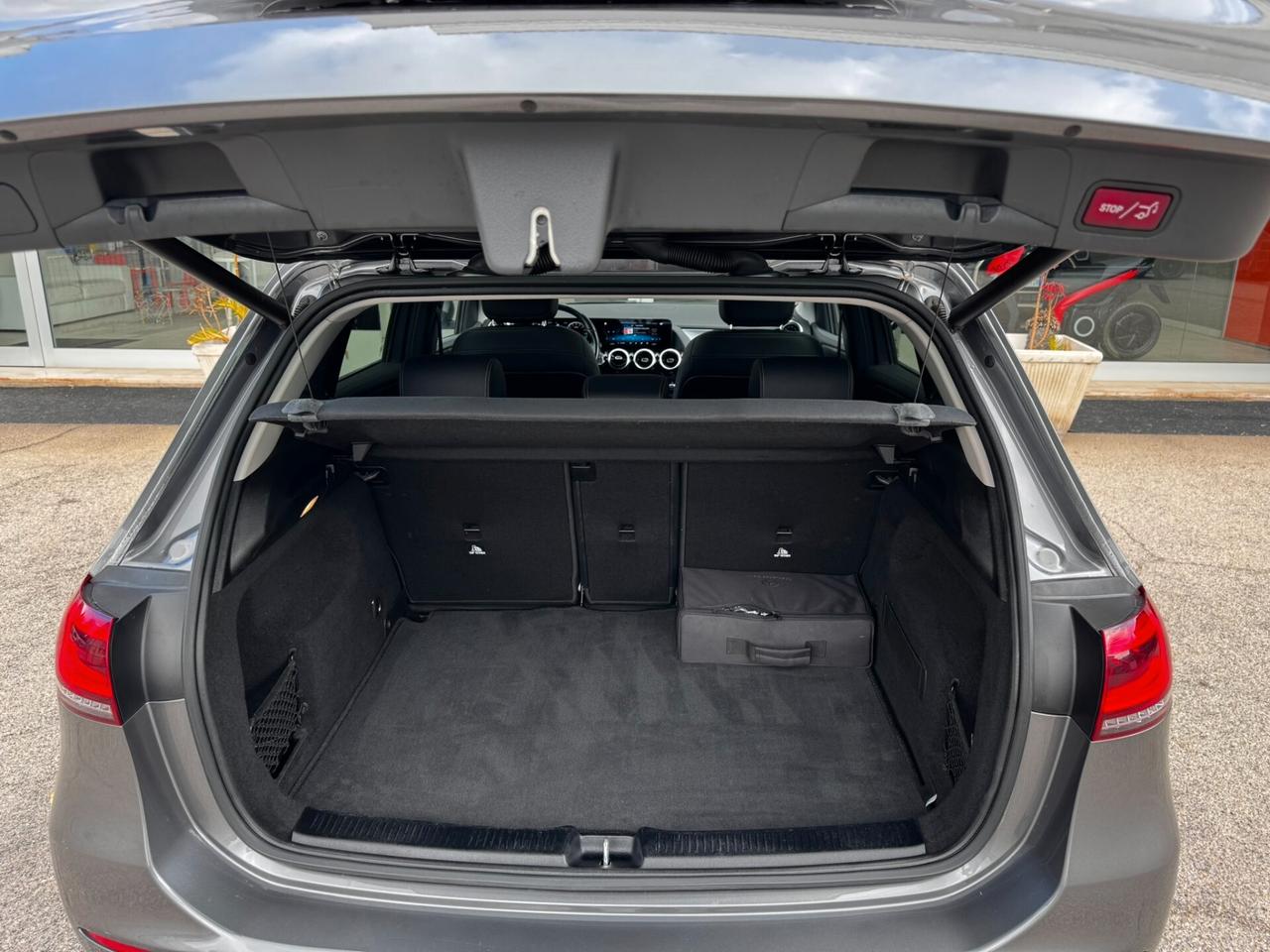 Mercedes-benz B 250 e hybrid EQ Sport Plus