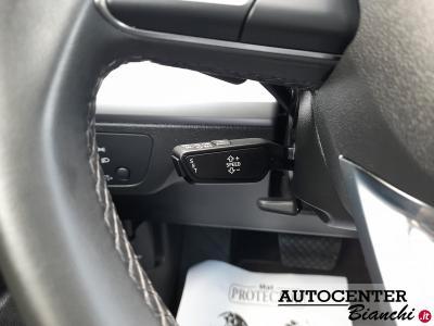 Audi Q5 40 2.0 tdi mhev 12V quattro s-tronic