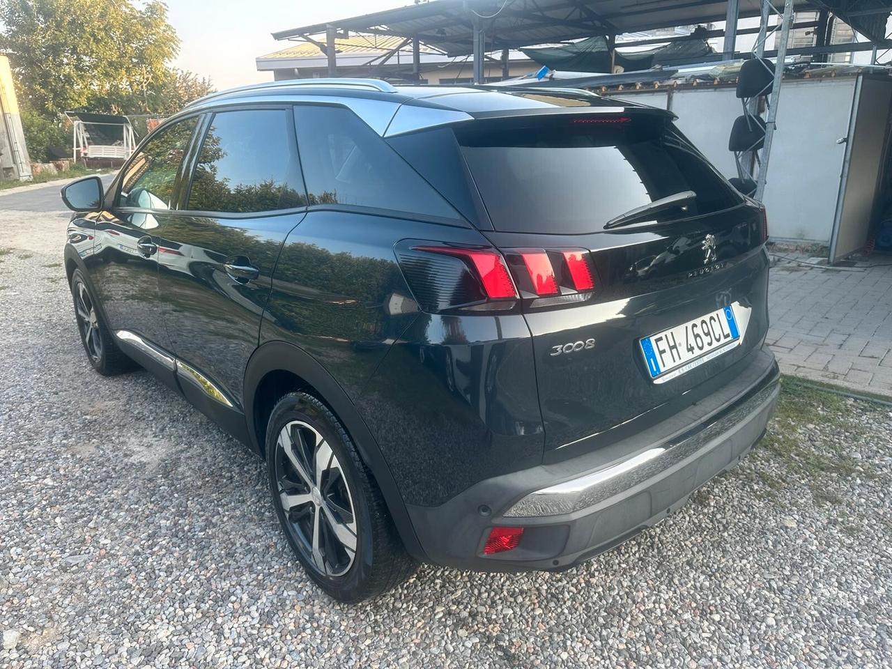 Peugeot 3008 BlueHDi 120 S&S Allure