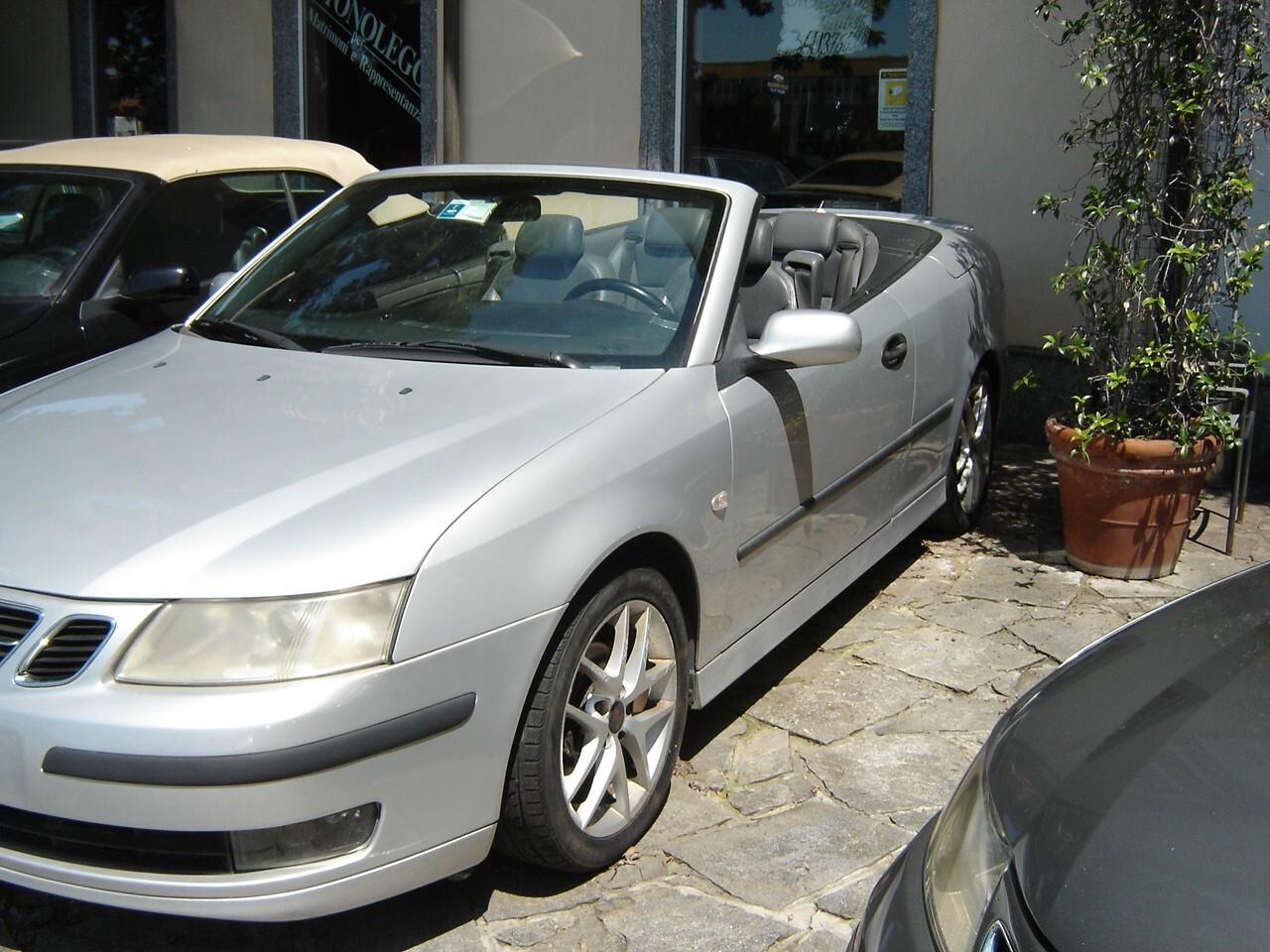 Saab 9-3 Sport Sedan 2.0 t Vector Cabrio allestimento AERO