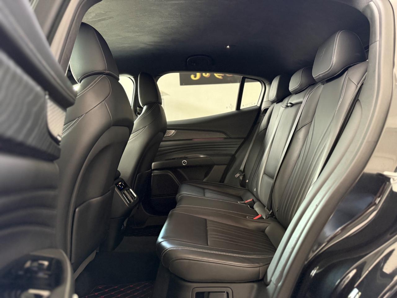 Maserati Grecale MHEV 330 CV AWD Modena