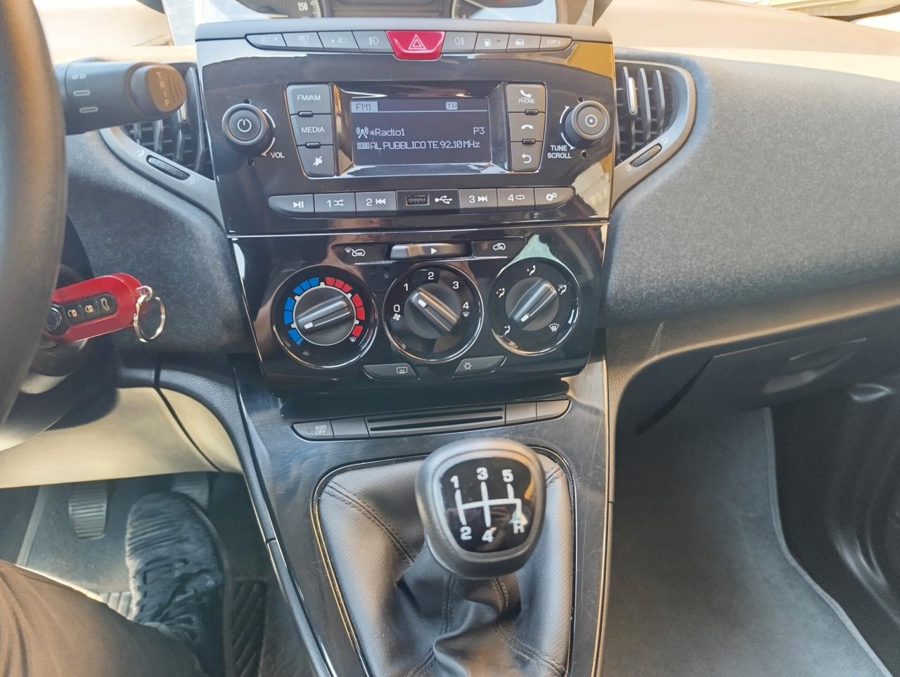 Lancia Ypsilon 1.2 69 CV 5 porte GPL Uniproprietario