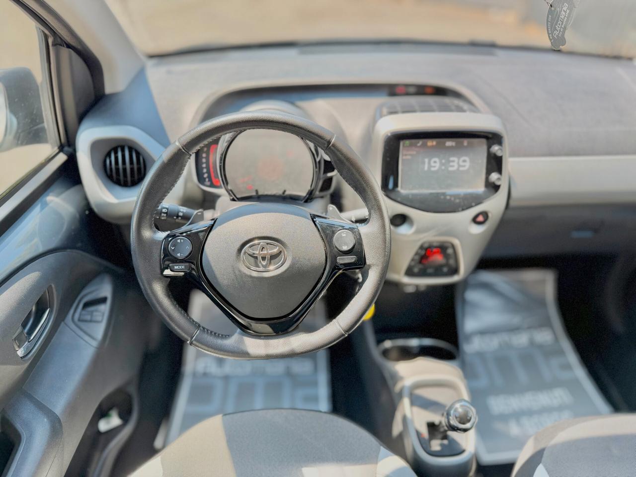 Toyota Aygo 1.0 AUT. 69cv 5p x-business PREZZOREALE\KMCERTIFICATI\UNIPRO\GARANZIA