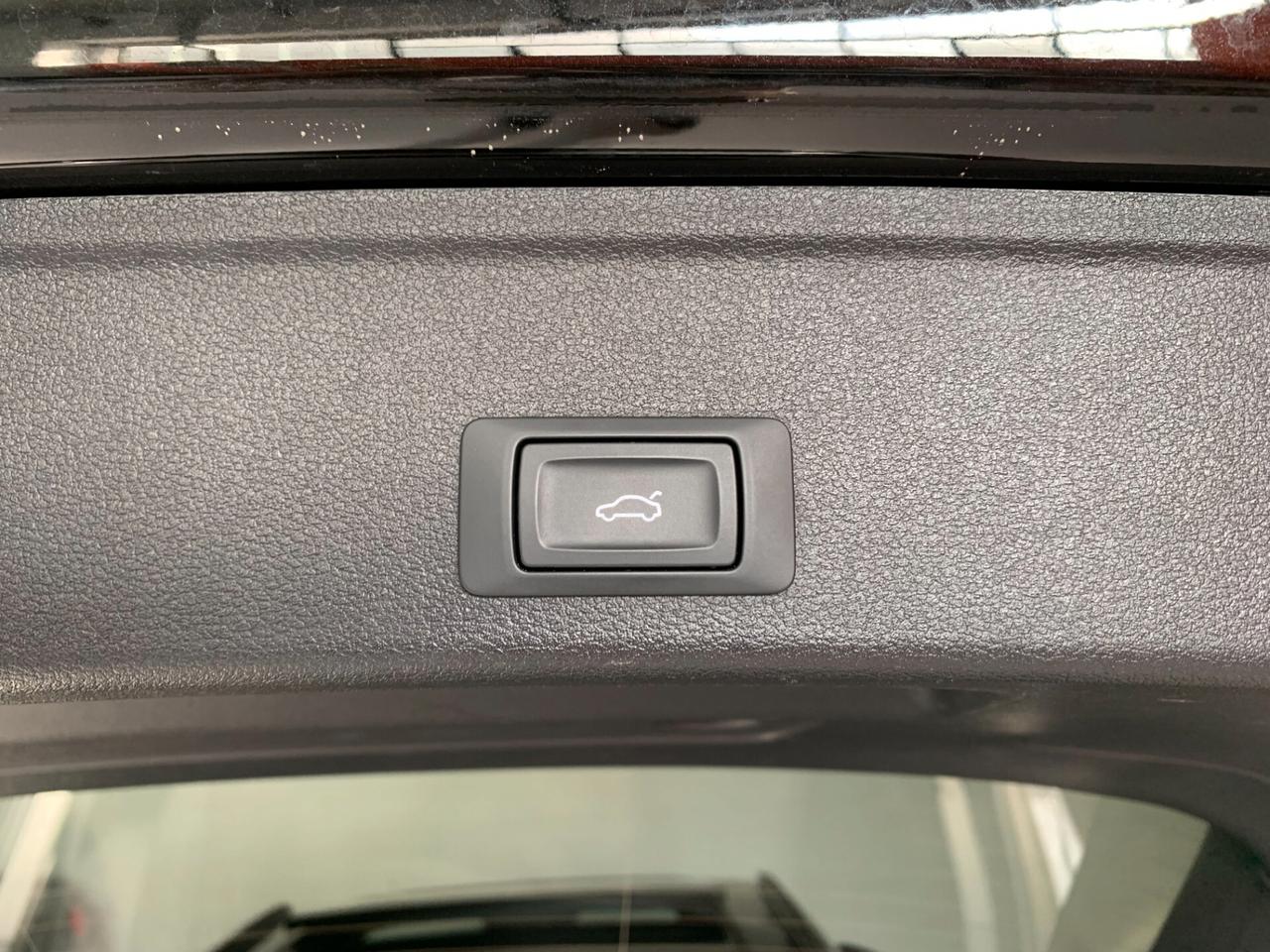Audi A4 Avant 35 TDI/163 CV S tronic line edition