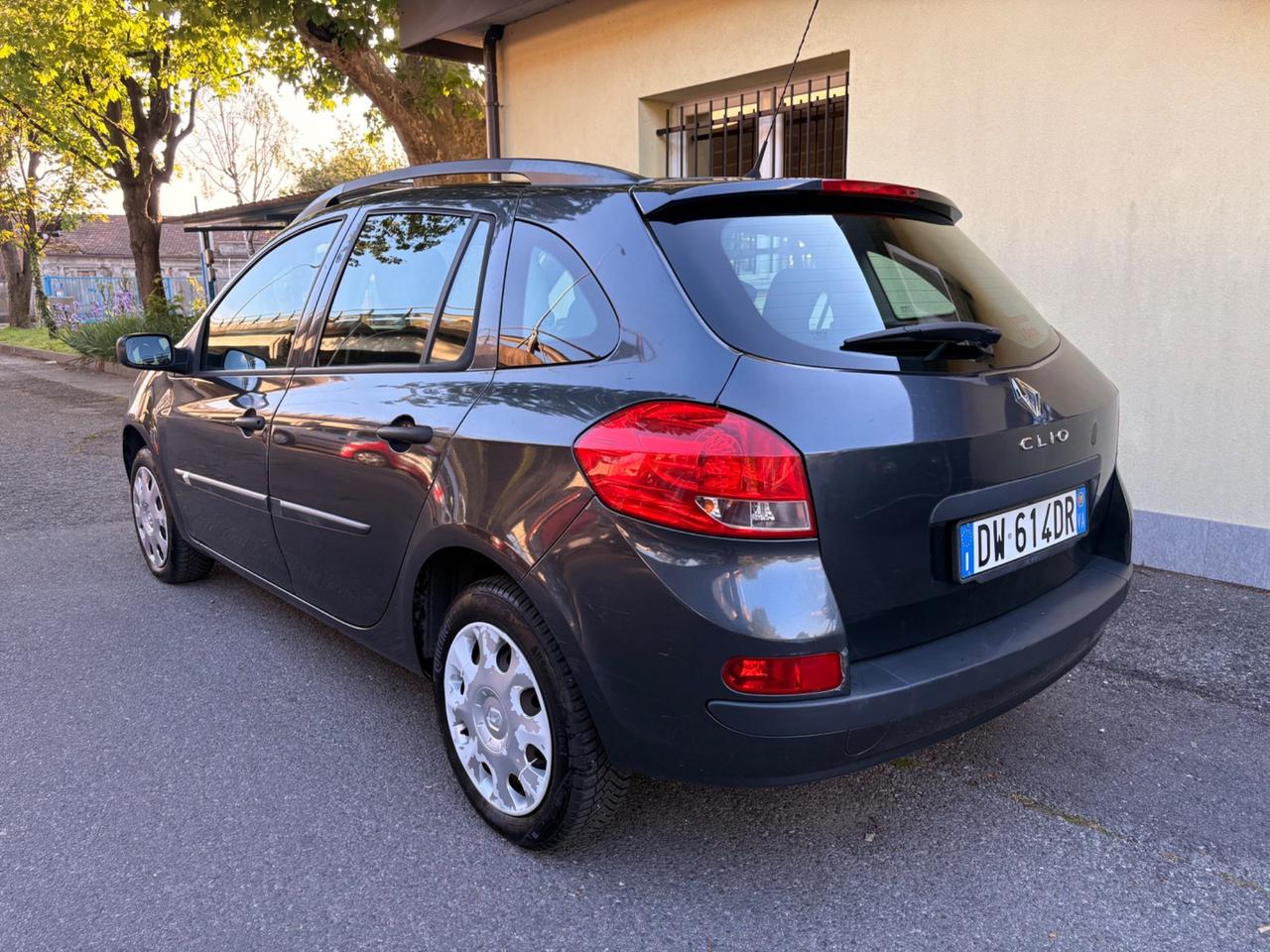 Renault Clio 1.2 Benzina SW Neopatentati 2009