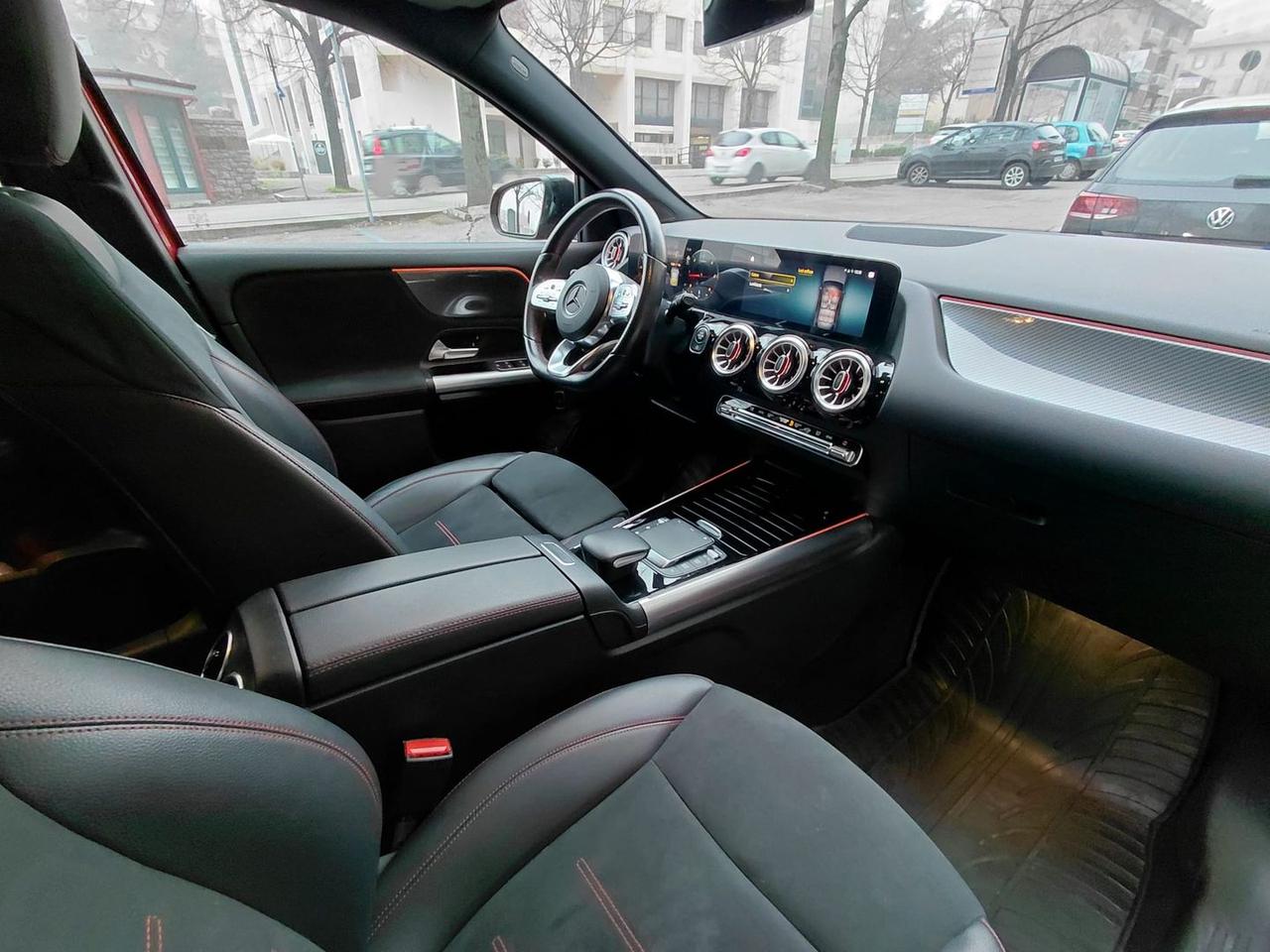 Mercedes-Benz GLA 200 AMG line Premium #7341