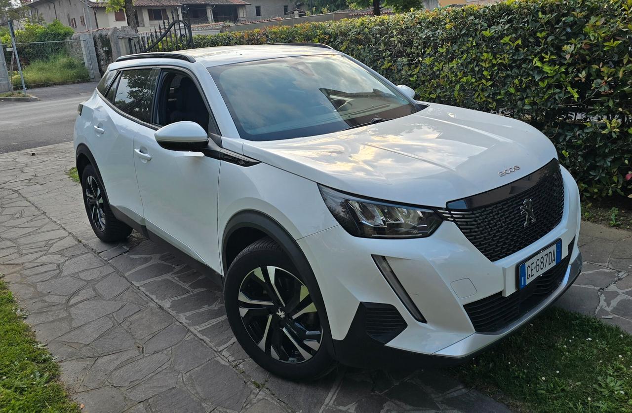 Peugeot 2008 BlueHDi 130 S&S EAT8 Allure Pack