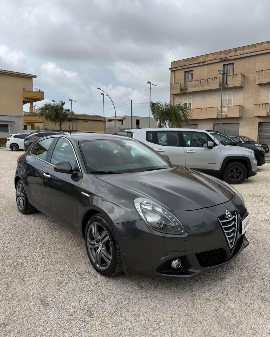 Alfa Romeo Giulietta 1.6 JTDm-2 105 CV Distinctive