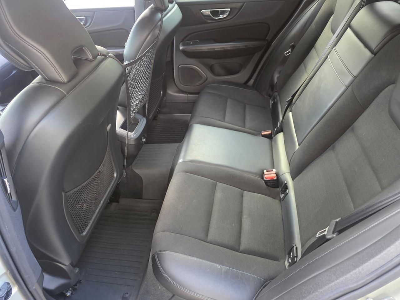 Volvo V60 D4 Geartronic Business Plus